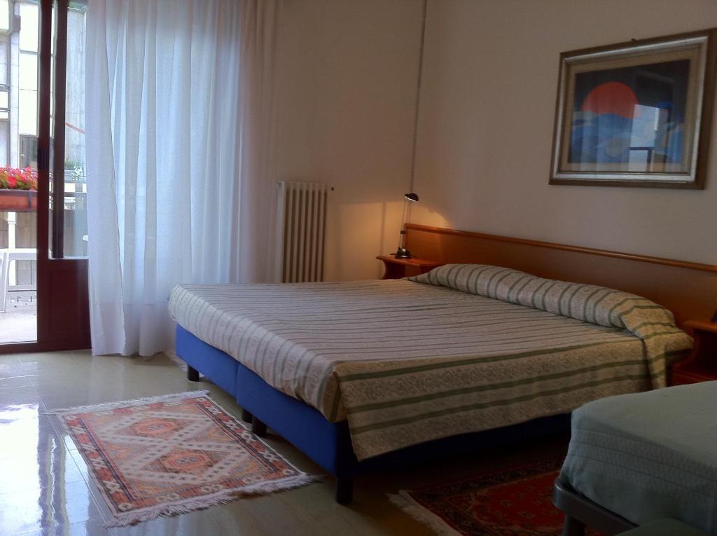 Europa Hotel 3*